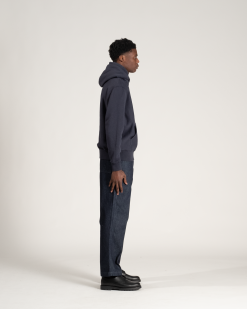 Hoodie Dark Navy -Dress store AW 21 On Model Web Res Heavyweight Hoody 008