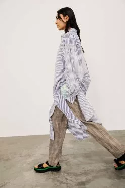 Mortimer Pleated Pant -Dress store LEEMATHEWS PRE FALL22 LOOK 16copy 586d8a5e 2f2c 488f 97e6 da4ccf9c29aa scaled