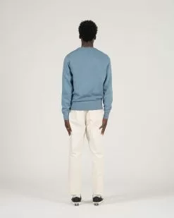 Crew Sweatshirt - Pigment Marine -Dress store SS22 ON MODEL WEB 095