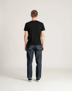 Pocket T-Shirt Coal -Dress store SS22 ON MODEL WEB 289 dd08653c 18fc 4330 a9b1 5124d45281f1