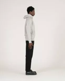 Hoodie Heather Grey -Dress store SS22 ON MODEL WEB 448