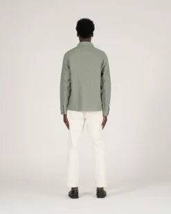 Pines Shirt Green -Dress store SS22 ON MODEL WEB 468