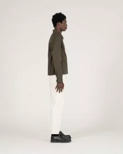 Bonneville Zip Jacket Olive -Dress store SS22 ON MODEL WEB 471