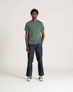 T-Shirt Knickerbocker Green -Dress store Spring 21 On Model Hi Res 201